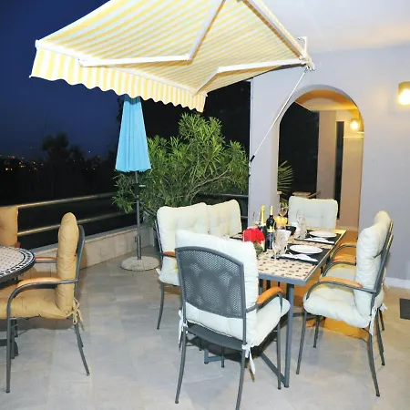 Bregi With Swimming Pool Villa *